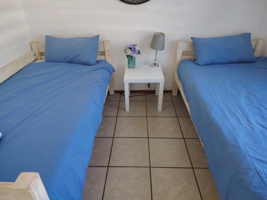 2 Bedroom Property for Sale in Beacon Rocks KwaZulu-Natal