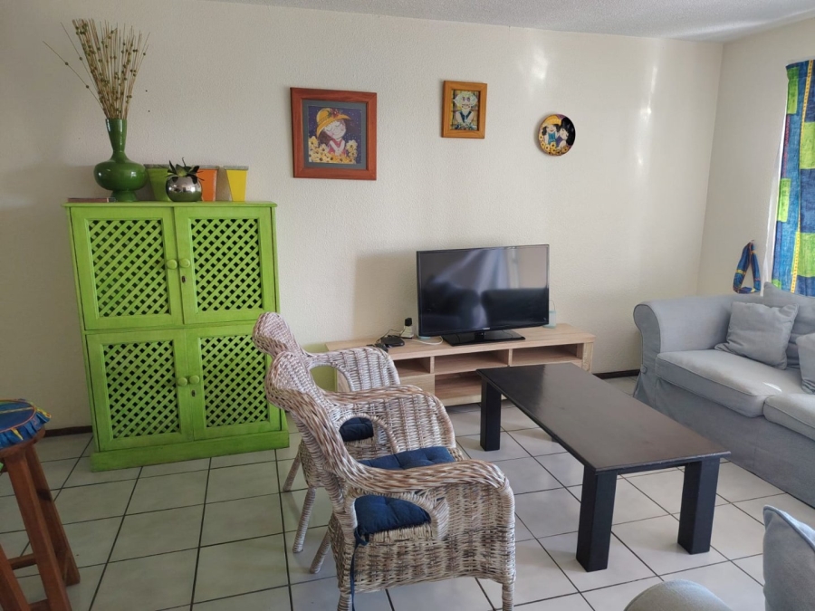 2 Bedroom Property for Sale in Uvongo KwaZulu-Natal