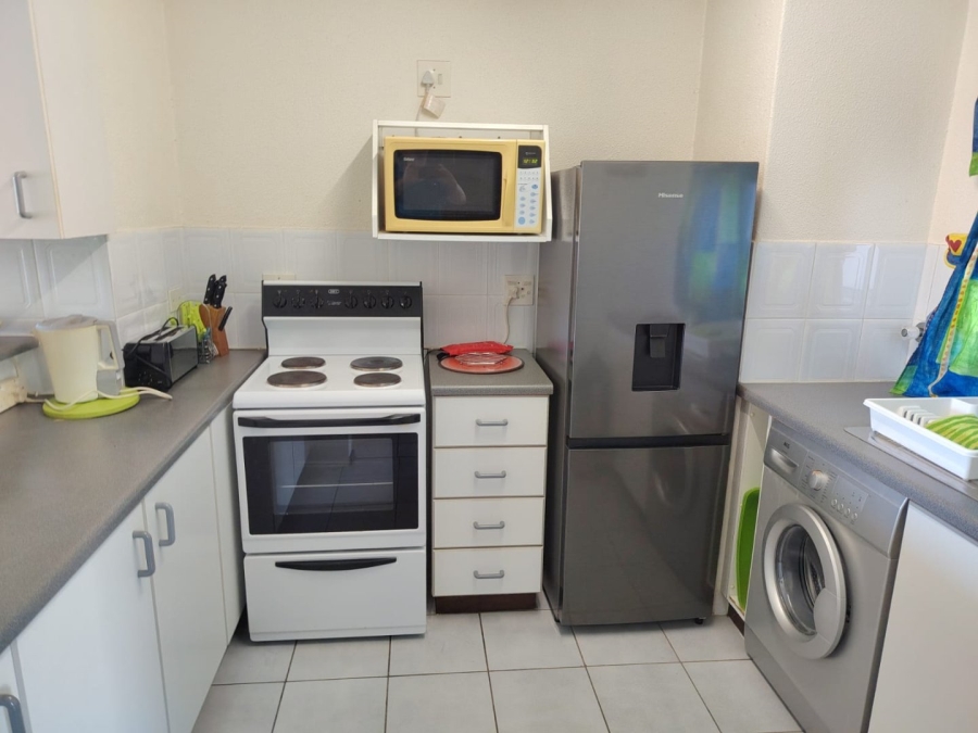 2 Bedroom Property for Sale in Uvongo KwaZulu-Natal