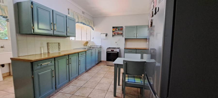 4 Bedroom Property for Sale in Huttenheights KwaZulu-Natal