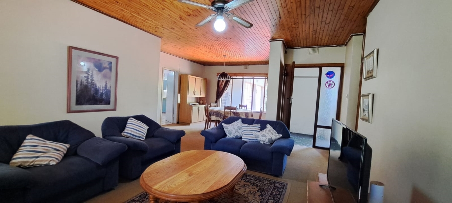 4 Bedroom Property for Sale in Huttenheights KwaZulu-Natal