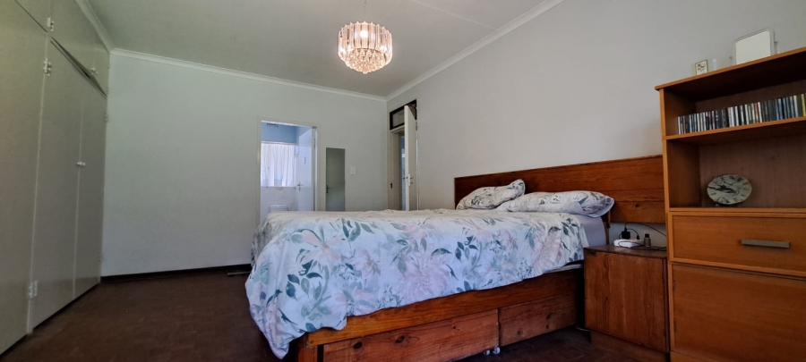 4 Bedroom Property for Sale in Huttenheights KwaZulu-Natal