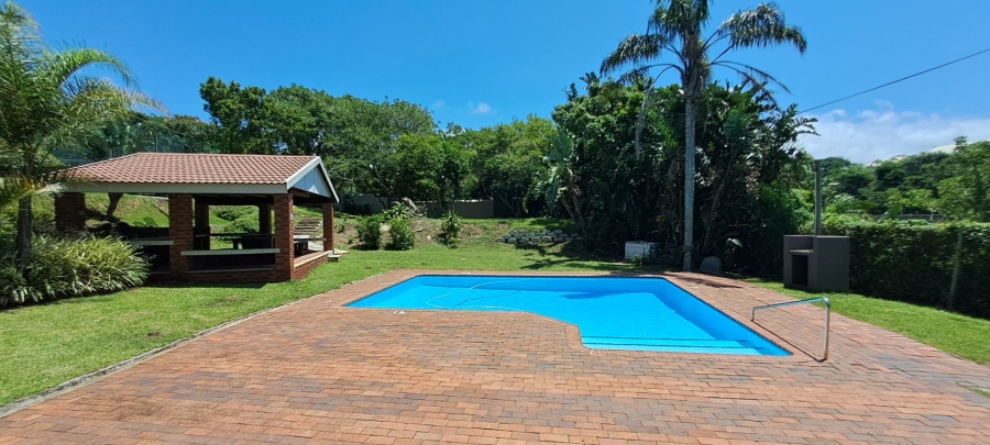 2 Bedroom Property for Sale in Uvongo Beach KwaZulu-Natal