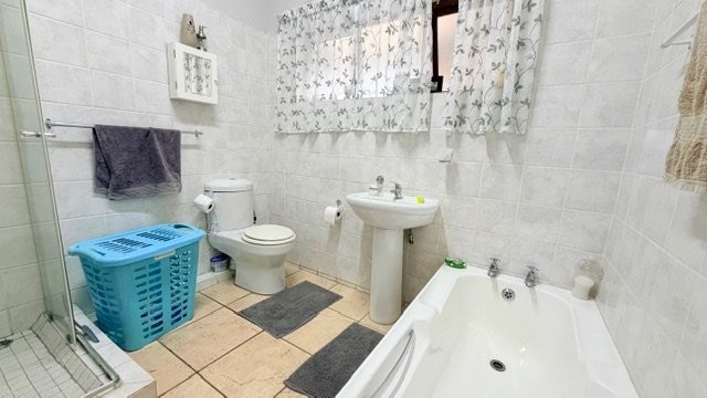 3 Bedroom Property for Sale in Glenmore KwaZulu-Natal