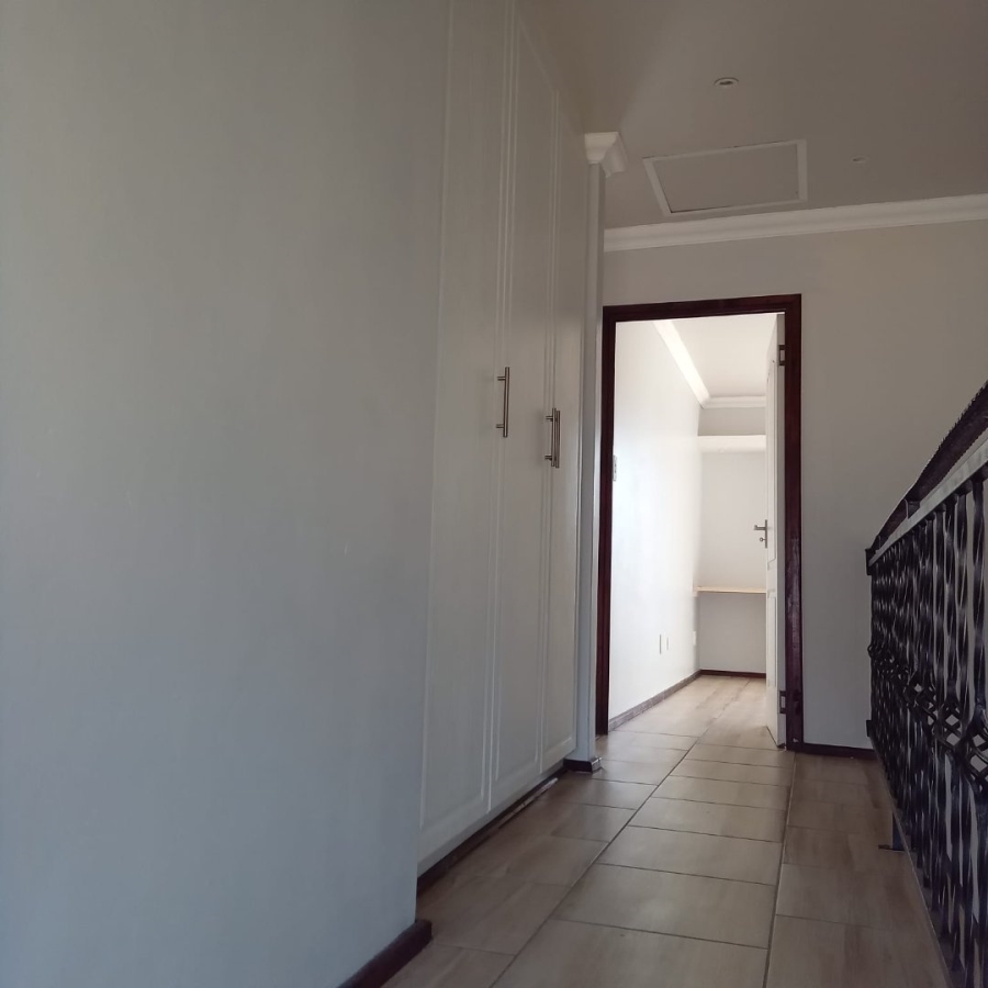 To Let 3 Bedroom Property for Rent in Margate KwaZulu-Natal