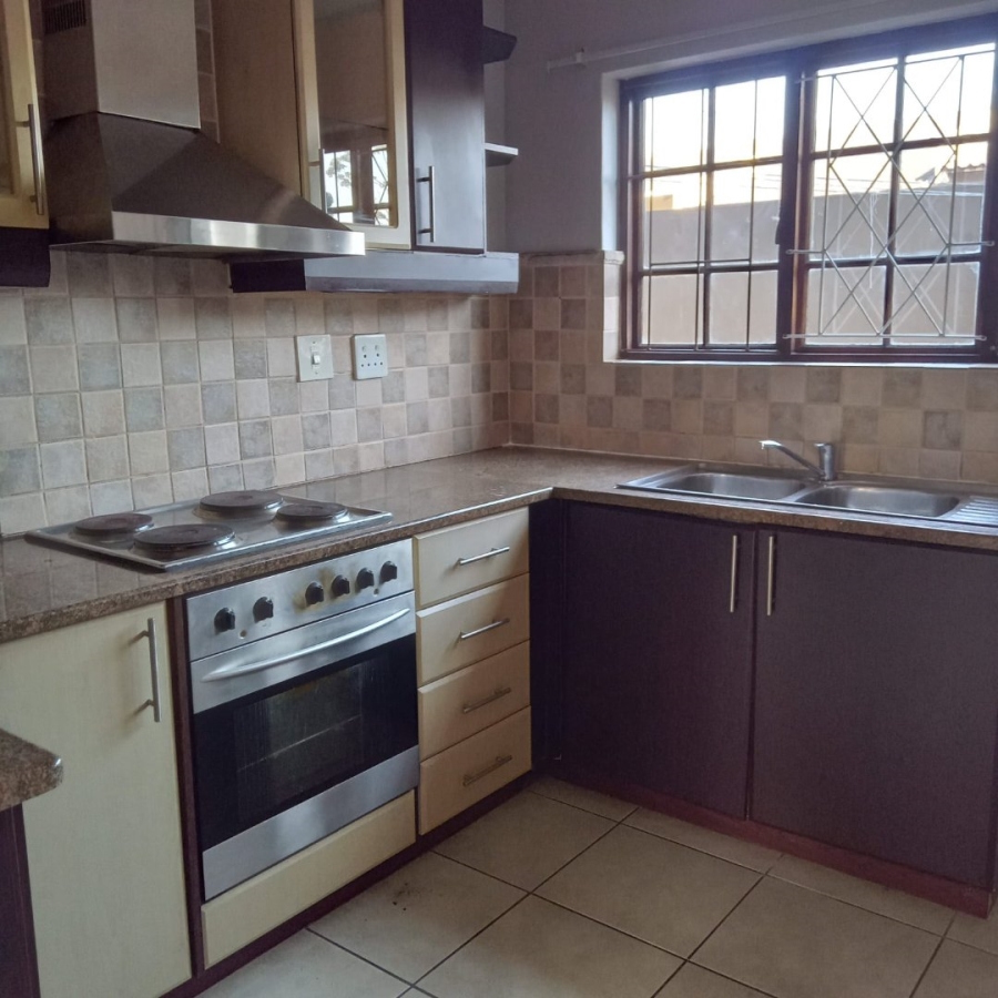 To Let 3 Bedroom Property for Rent in Margate KwaZulu-Natal