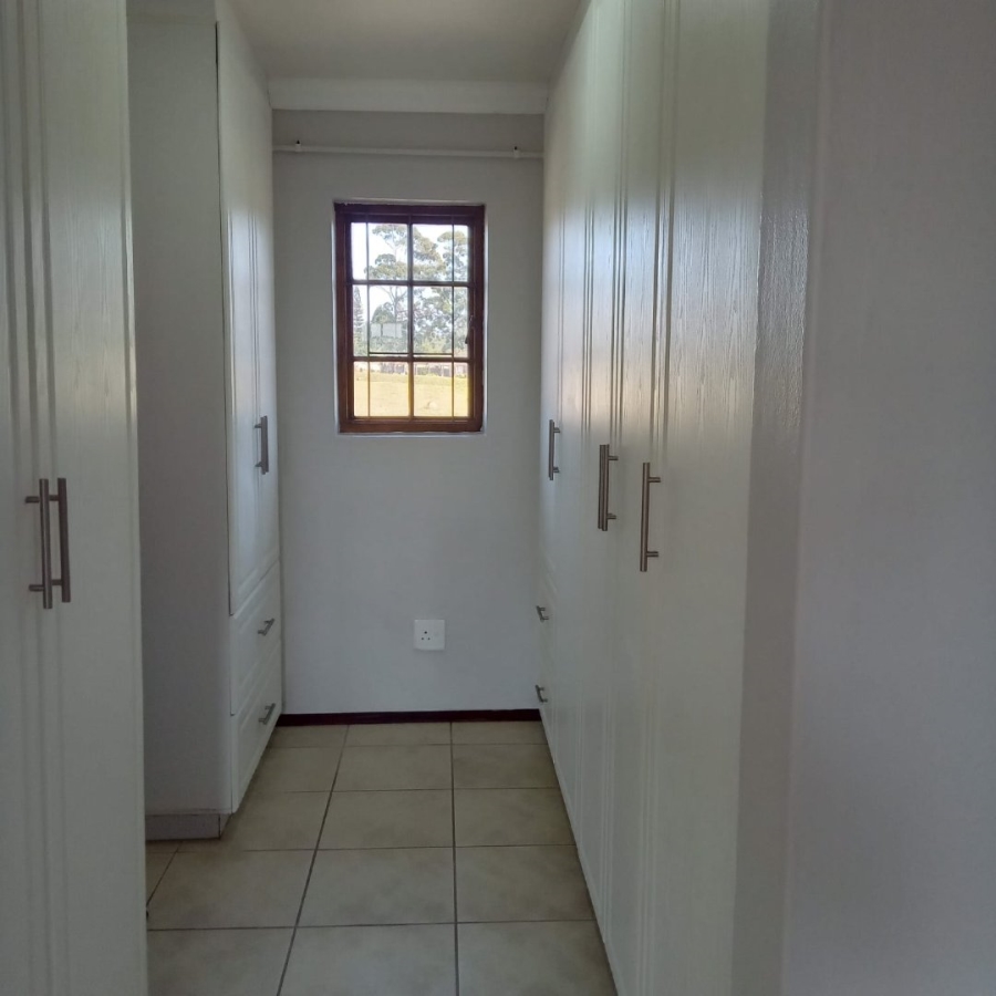 To Let 3 Bedroom Property for Rent in Margate KwaZulu-Natal