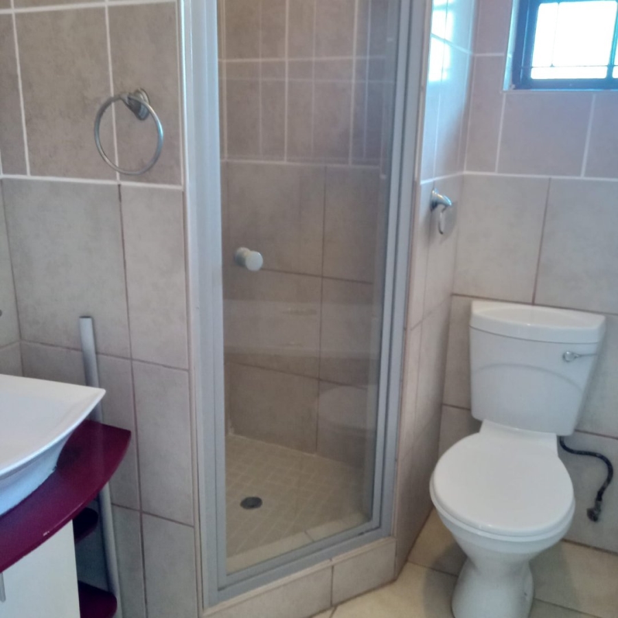 To Let 3 Bedroom Property for Rent in Margate KwaZulu-Natal