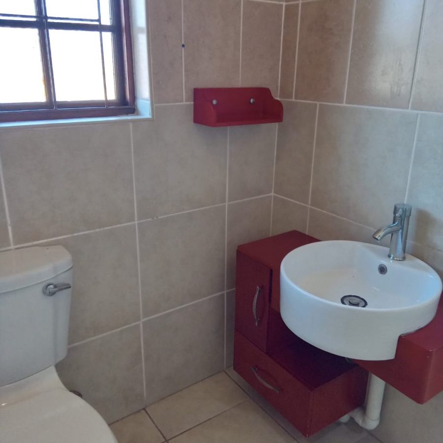 To Let 3 Bedroom Property for Rent in Margate KwaZulu-Natal