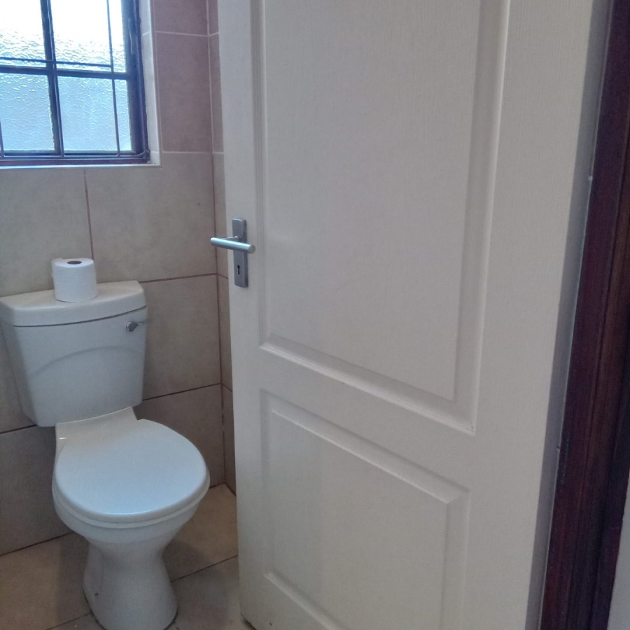 To Let 3 Bedroom Property for Rent in Margate KwaZulu-Natal