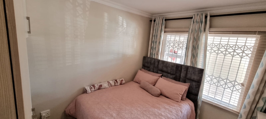 2 Bedroom Property for Sale in Margate KwaZulu-Natal