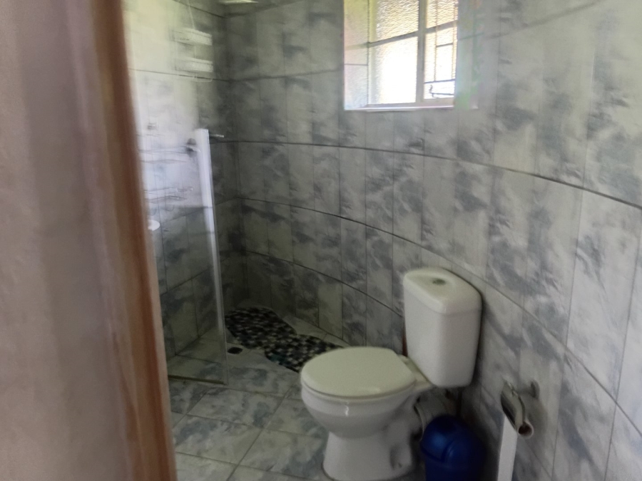 1 Bedroom Property for Sale in Woodgrange KwaZulu-Natal