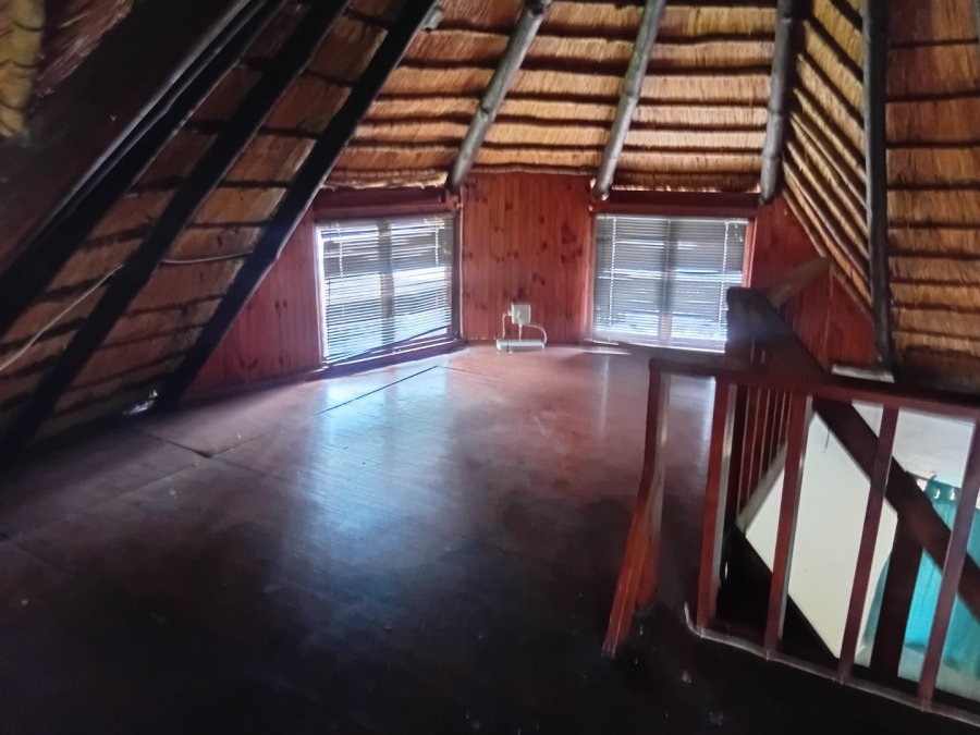 1 Bedroom Property for Sale in Woodgrange KwaZulu-Natal