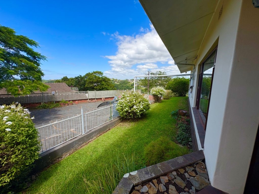 3 Bedroom Property for Sale in Umtentweni KwaZulu-Natal