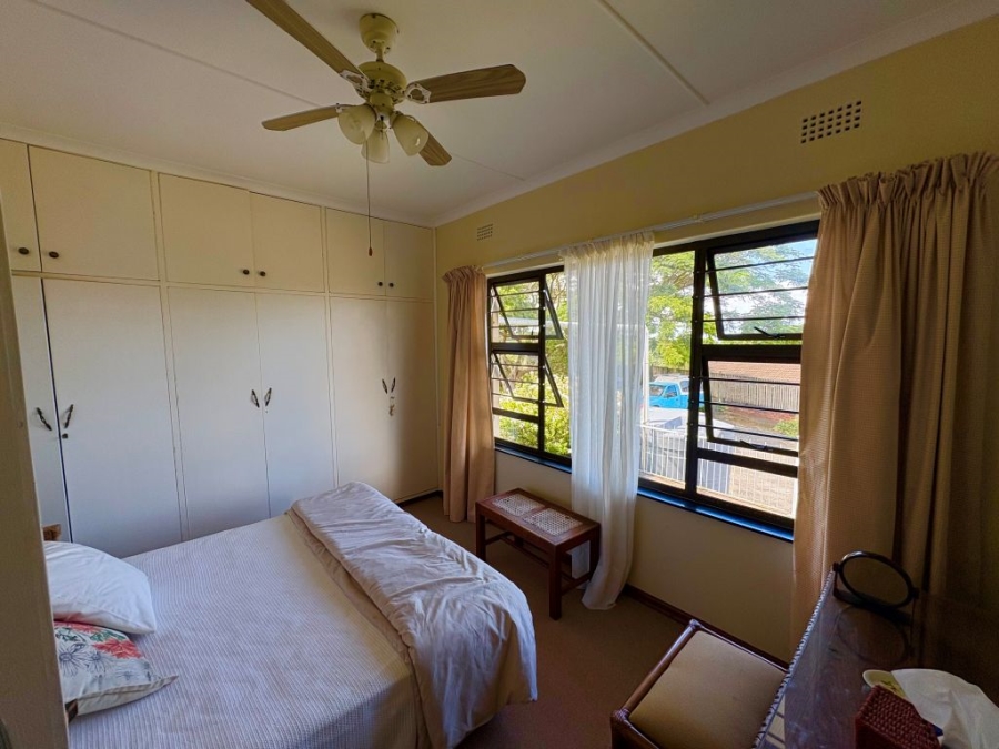 3 Bedroom Property for Sale in Umtentweni KwaZulu-Natal