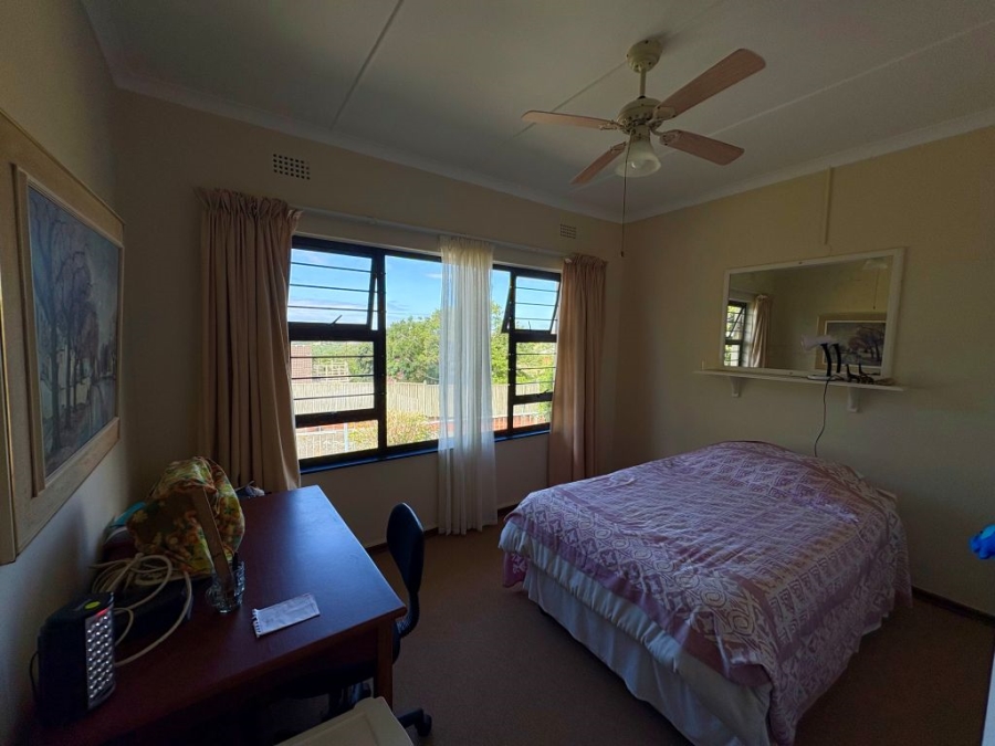 3 Bedroom Property for Sale in Umtentweni KwaZulu-Natal