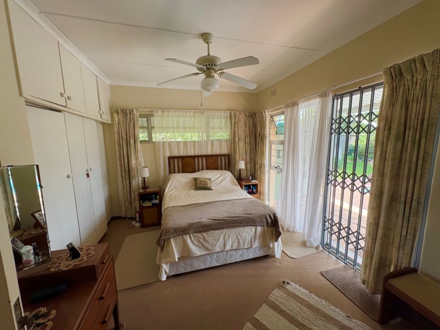 3 Bedroom Property for Sale in Umtentweni KwaZulu-Natal