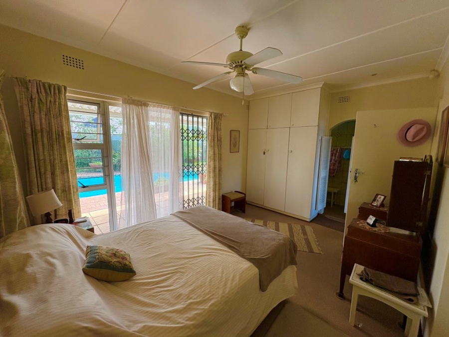 3 Bedroom Property for Sale in Umtentweni KwaZulu-Natal