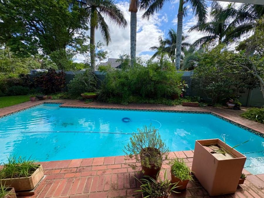 3 Bedroom Property for Sale in Umtentweni KwaZulu-Natal