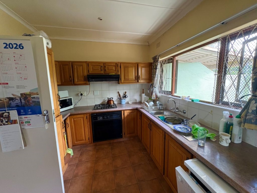3 Bedroom Property for Sale in Umtentweni KwaZulu-Natal