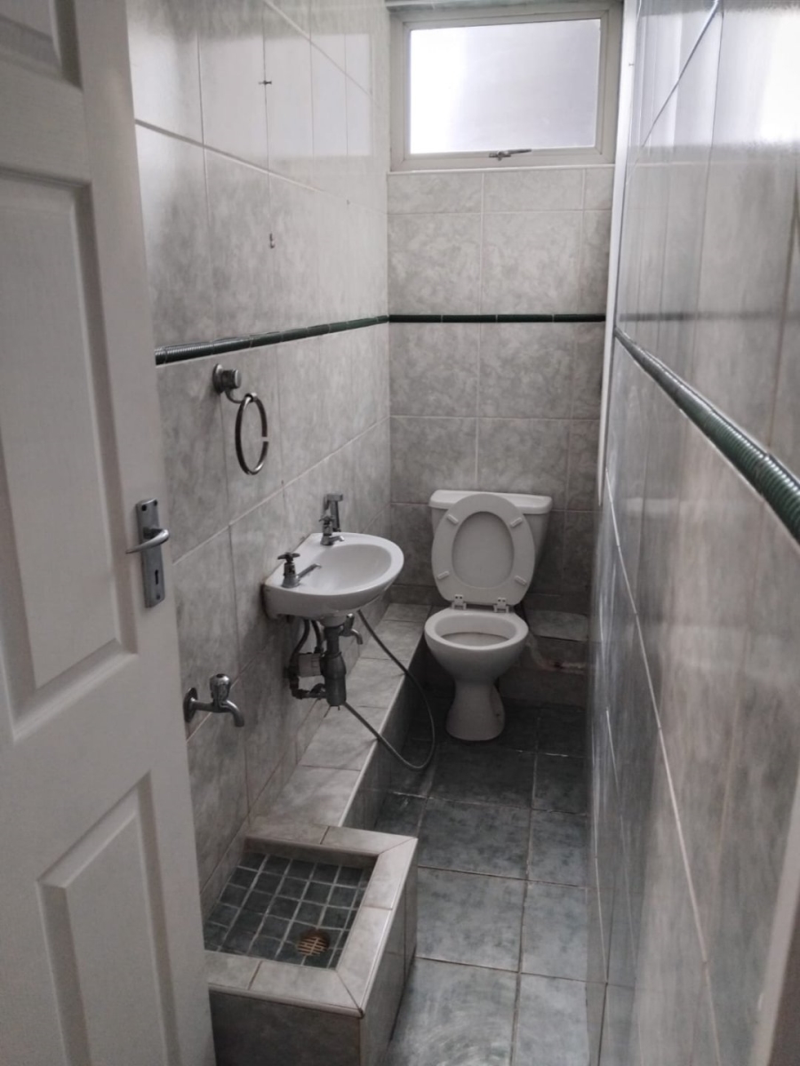 To Let 4 Bedroom Property for Rent in North Beach KwaZulu-Natal