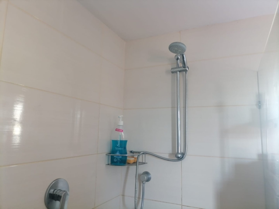 To Let 2 Bedroom Property for Rent in North Beach KwaZulu-Natal