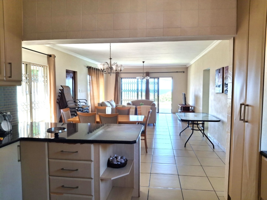 4 Bedroom Property for Sale in Leisure Bay KwaZulu-Natal