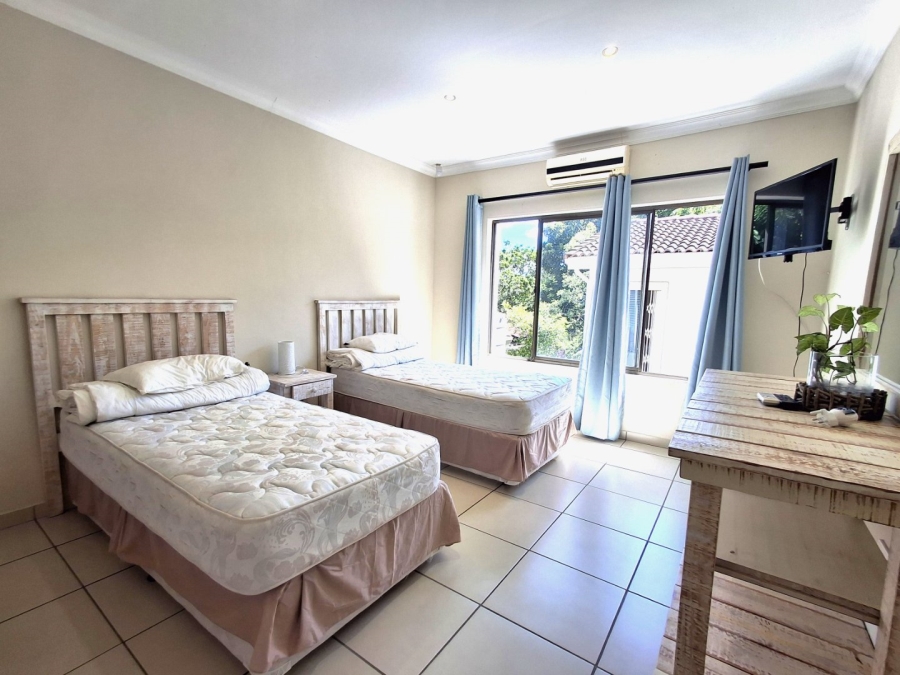 4 Bedroom Property for Sale in Leisure Bay KwaZulu-Natal