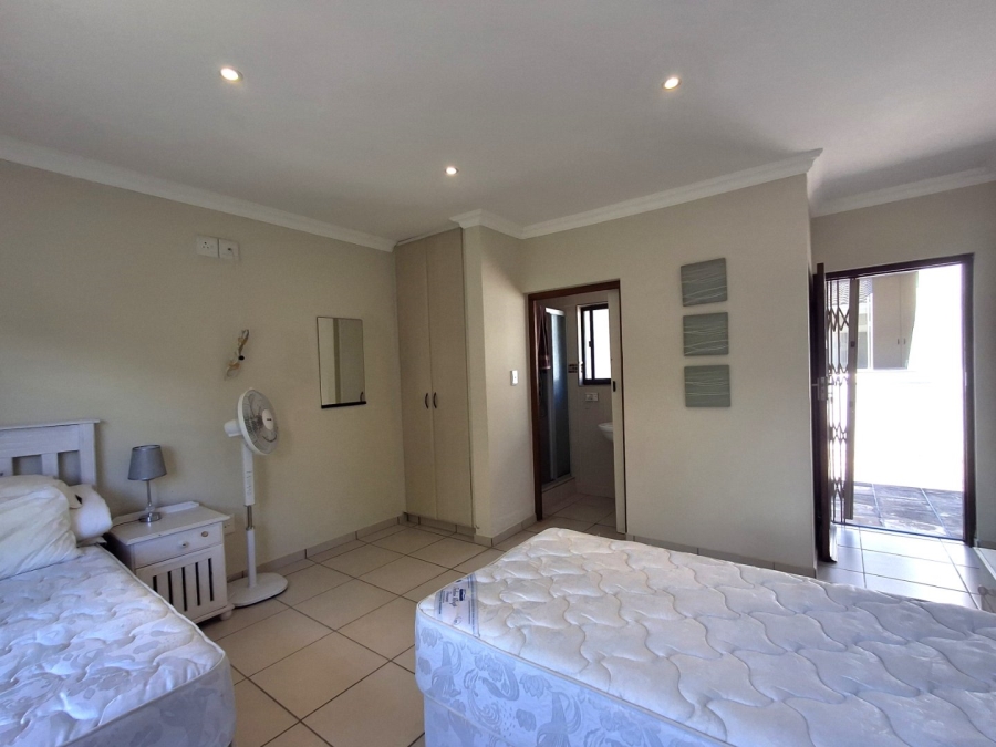 4 Bedroom Property for Sale in Leisure Bay KwaZulu-Natal