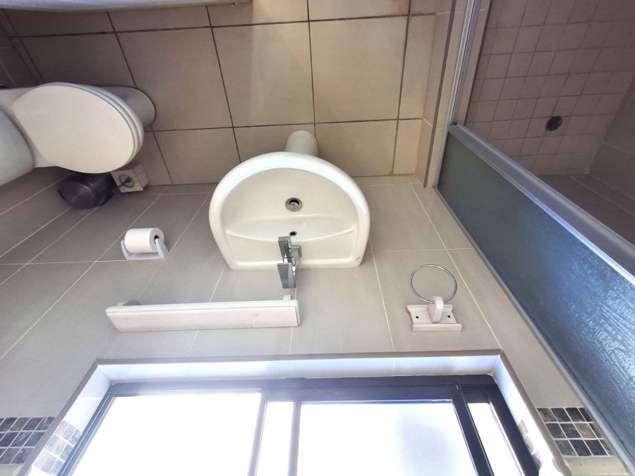 4 Bedroom Property for Sale in Leisure Bay KwaZulu-Natal