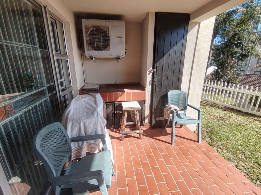 2 Bedroom Property for Sale in Uvongo Beach KwaZulu-Natal