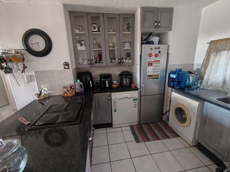 2 Bedroom Property for Sale in Uvongo Beach KwaZulu-Natal