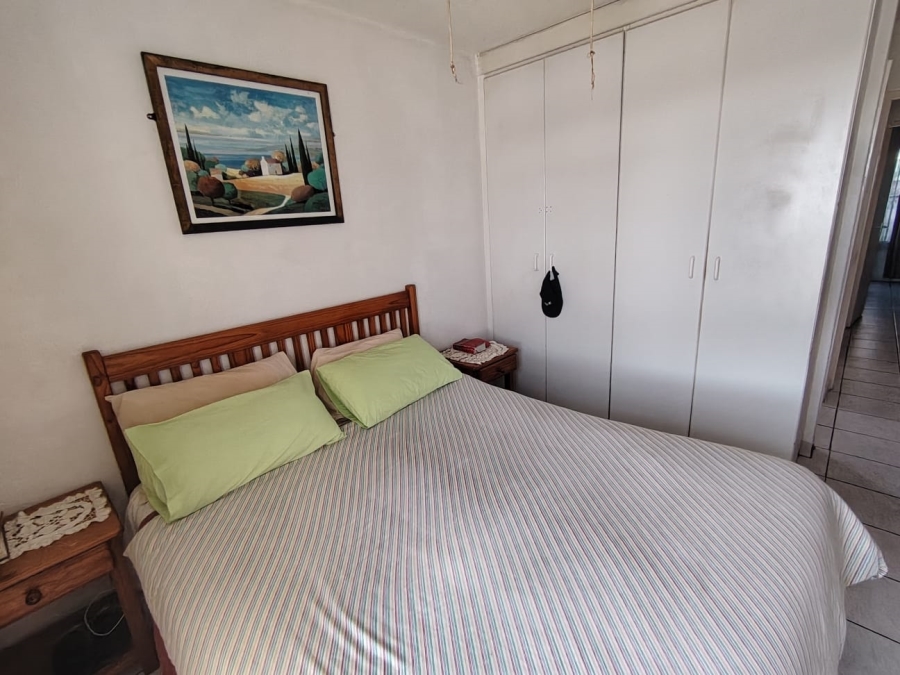 2 Bedroom Property for Sale in Uvongo Beach KwaZulu-Natal