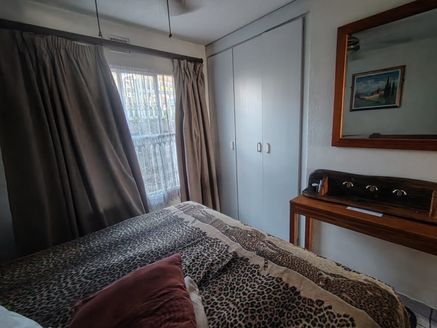 2 Bedroom Property for Sale in Uvongo Beach KwaZulu-Natal