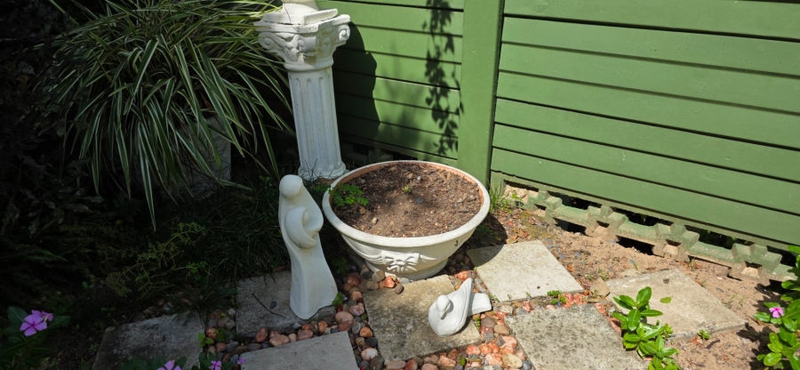 3 Bedroom Property for Sale in Umtentweni KwaZulu-Natal