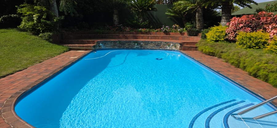 3 Bedroom Property for Sale in Umtentweni KwaZulu-Natal