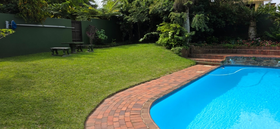 3 Bedroom Property for Sale in Umtentweni KwaZulu-Natal