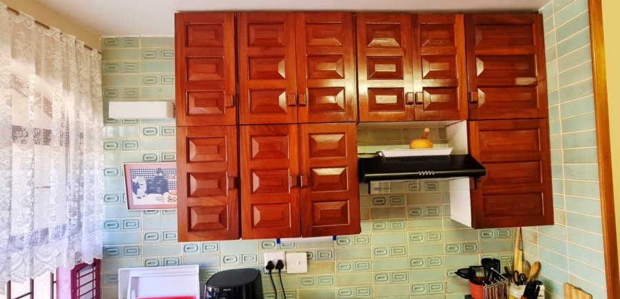 3 Bedroom Property for Sale in Uvongo KwaZulu-Natal