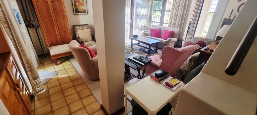 3 Bedroom Property for Sale in Uvongo KwaZulu-Natal