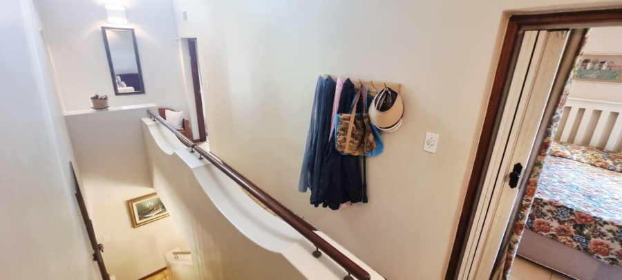 3 Bedroom Property for Sale in Uvongo KwaZulu-Natal