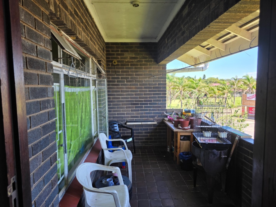 2 Bedroom Property for Sale in Oslo Beach KwaZulu-Natal