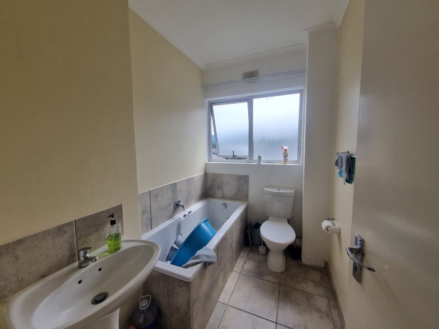 To Let 3 Bedroom Property for Rent in Chase Valley KwaZulu-Natal