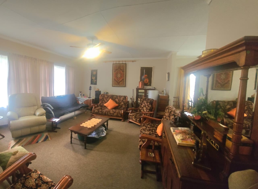 3 Bedroom Property for Sale in Sunnyridge KwaZulu-Natal