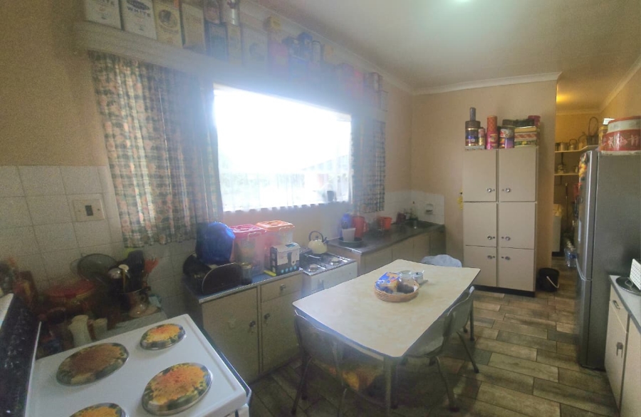3 Bedroom Property for Sale in Sunnyridge KwaZulu-Natal