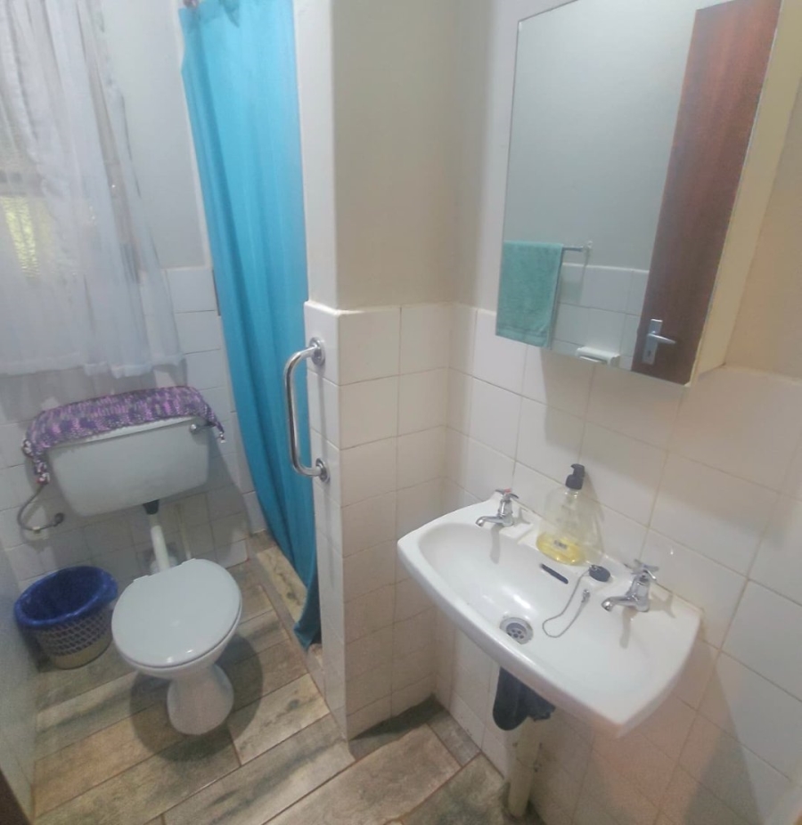 3 Bedroom Property for Sale in Sunnyridge KwaZulu-Natal