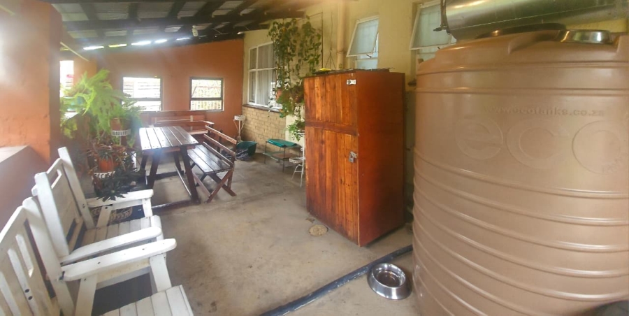 3 Bedroom Property for Sale in Sunnyridge KwaZulu-Natal