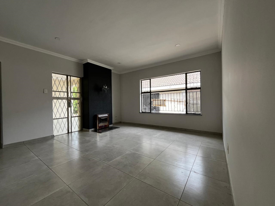 To Let 4 Bedroom Property for Rent in Pioneer Park KwaZulu-Natal