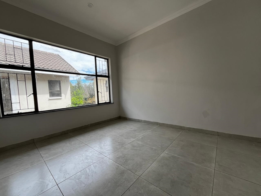 To Let 4 Bedroom Property for Rent in Pioneer Park KwaZulu-Natal