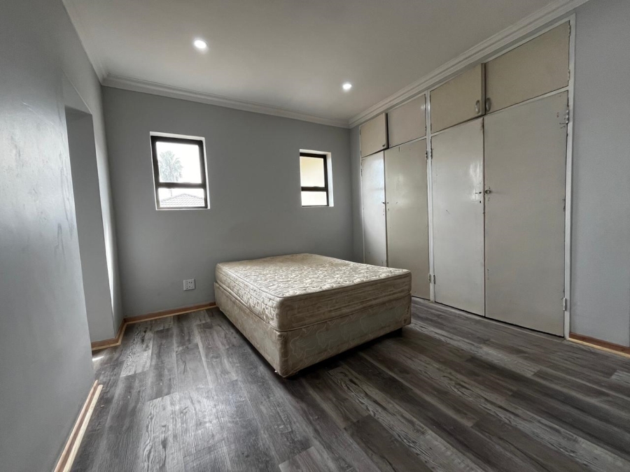 To Let 4 Bedroom Property for Rent in Pioneer Park KwaZulu-Natal