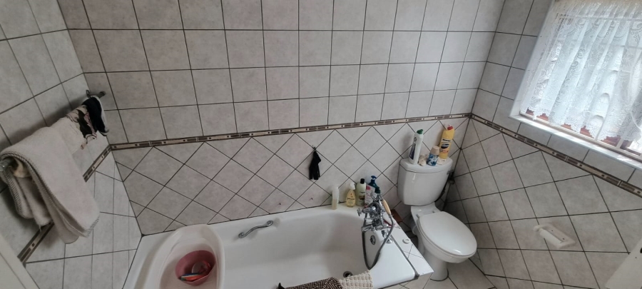 4 Bedroom Property for Sale in St Michaels On Sea KwaZulu-Natal